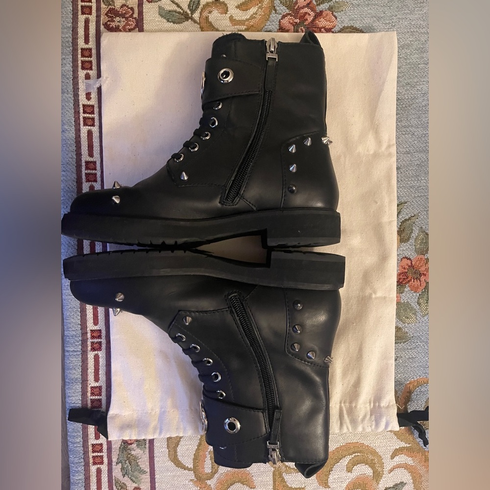 Fendi Black Studded Women's Boots Size 6 - Picture 4 of 10